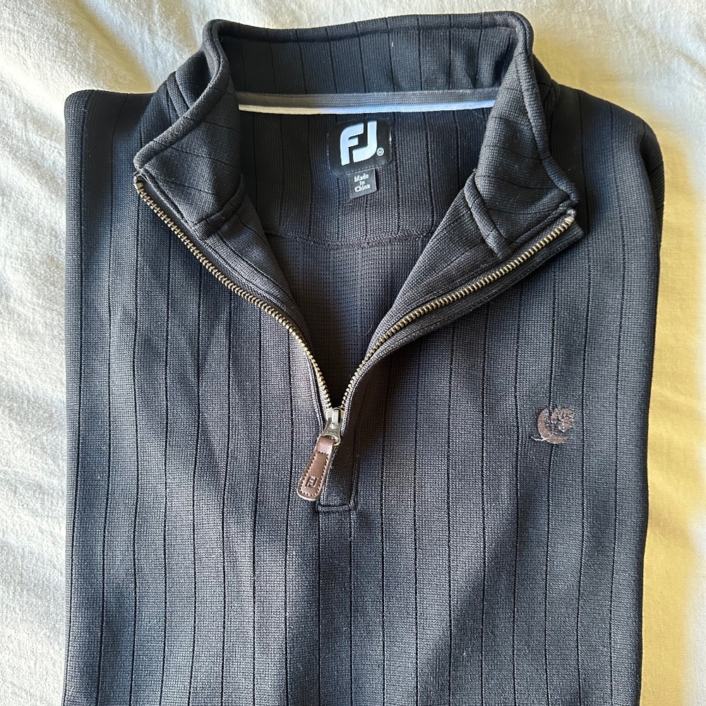 Footjoy Half Zip long sleeve black pullover -golf NWOT